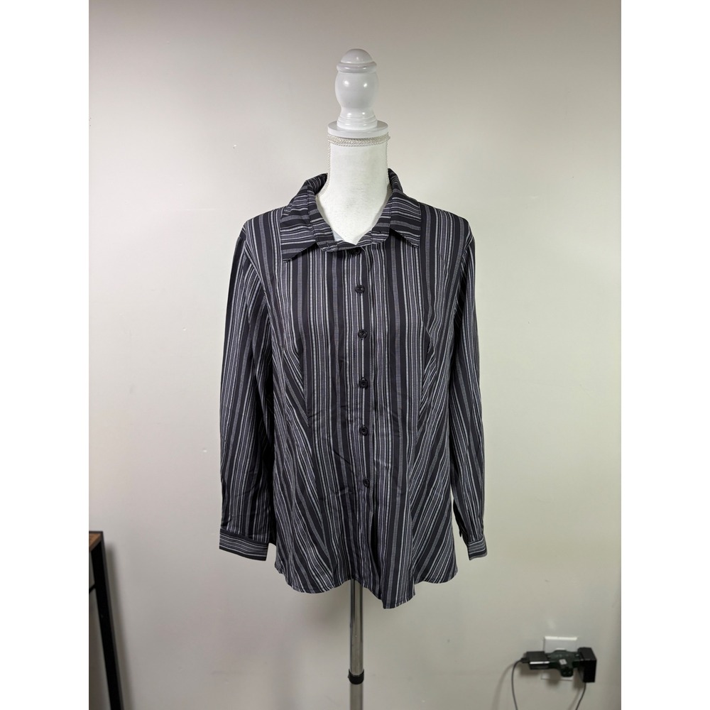 SHEIN Curve Womens 0XL Plus Black White Striped Button Down Long Sleeve Shirt